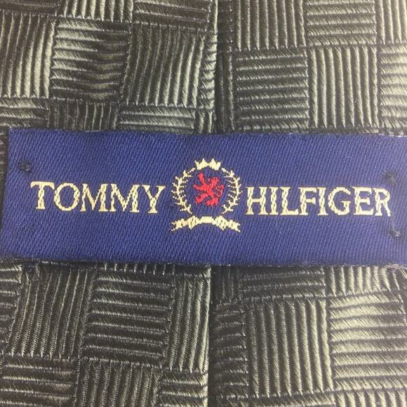 TOMMY HILFIGER SILK TIE - Picture 4 of 12